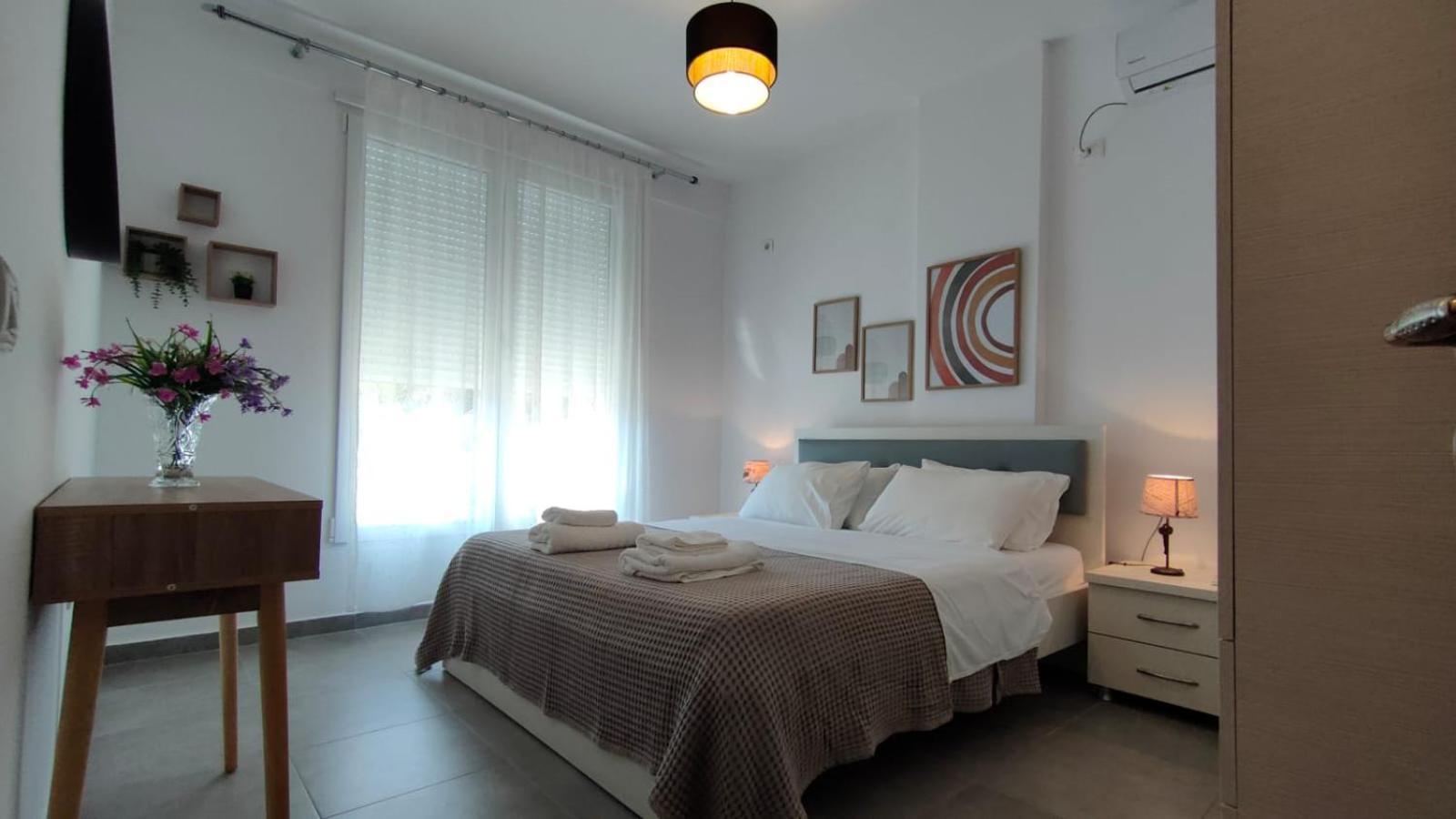 Tropicana Apartments Dhermi Room photo